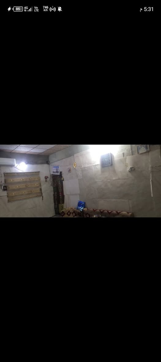 المدخل مال الشعيبه نواب الضباط اول ما تدخل
بعدي عني شارع 50 متر الرئيسي شارع الرئيسي
بيت مساحته 900 زراعي بناء قاعات بي ثلاث غرف وصاله ومشتملات كبيره او مطبخ وديوان وبيت كبير يصلح قطعه كبيره يصلح سكن السعر 24 وبي مجال بسيط مكانه نواب الضباط على جسر محمد القاسم بس تعبر الجسر كانك طالع على المصفى الشعيبه بيت كبير كل شيء وبيه حديقه
 788 758 5037


**إذا كنت صاحب هذا الإعلان وتريد حذفه لأي سبب، رجاءا أرسل رسالة إلى الدعم الفني**