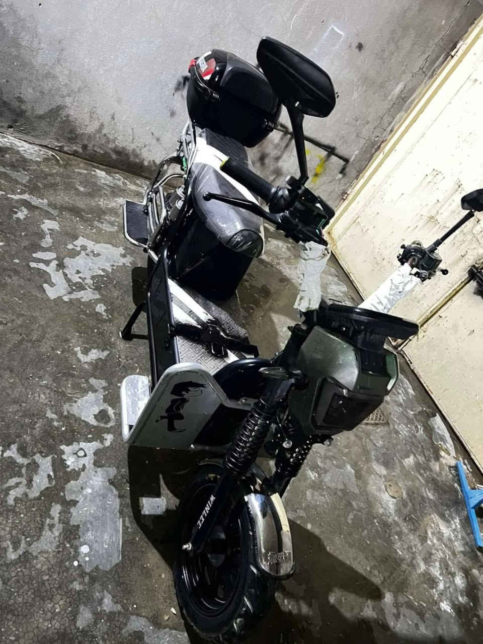 للبيع  ماطور نضيف على فحص وبطاريات 6 يقرن 10 موديل 2025 سعر ب 600  ويرهم مراوس بماطور كير اوراق


**إذا كنت صاحب هذا الإعلان وتريد حذفه لأي سبب، رجاءا أرسل رسالة إلى الدعم الفني**