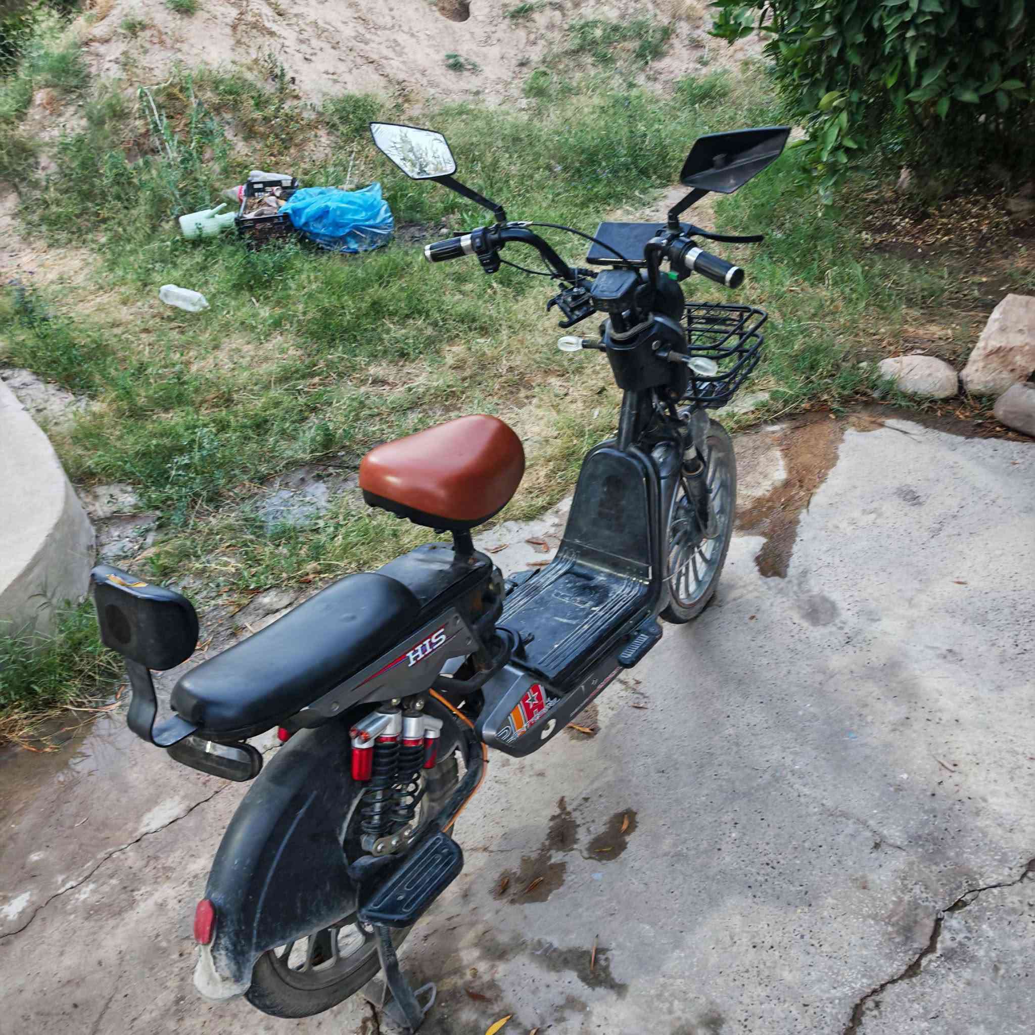 بويسكل شحن للبيع موديل 24  حجم 20 سعر 200 وبي مجال الاتصال على 0781 9109191
