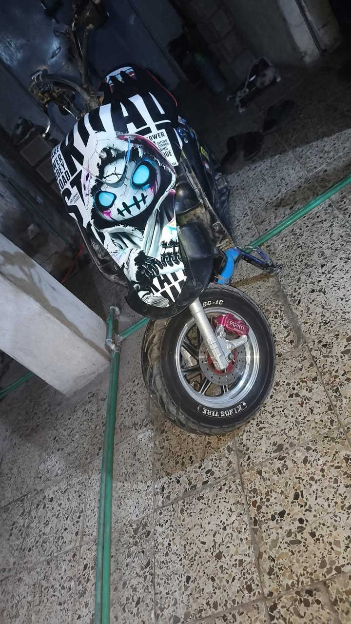 السلام عليكم ماكس عدله للبيع كفاله من كلشي علييهه
اقباقه اتفيلس رياضي Twbw اصلي 
فج RBM
اكلجات WFتخم مطابق
عقل رياضي ابو التسع نمر 
بجم موشم 
شيال رياضي 
استان رياضي
صالنصه صجمي ام الواقيه الشفافه من مجمع اكوانزو 
اكرنك جيسو 
شوته اربع ولفات اصلي
صدر امامي خلفي رياضي
كابريتر جديده 
دوشمه اصليه العاليه 
قطرهه رياضي
بيهه وياله 
دراجه اتخبل مكفوله من كلشي السعر اتصل عل رقم *********** ملاحضه الدراجه معمره جديد مكاني بل محموديه
