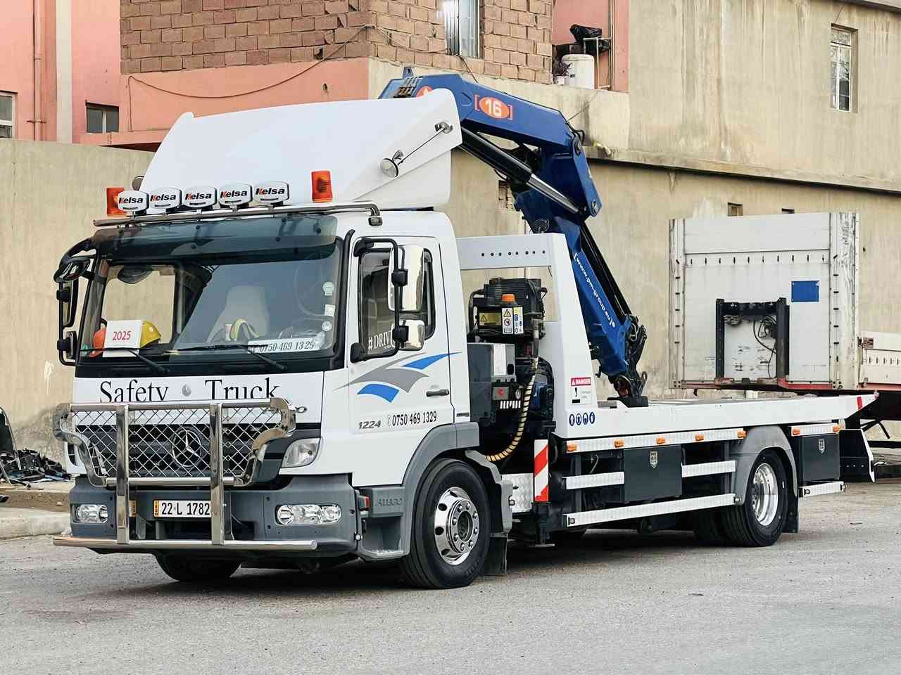 اتيكو 2011 للبيع كرين 7700طن بي ايم ريمونت بدي نزال ريمونت فول مواصفات (📞***********)
