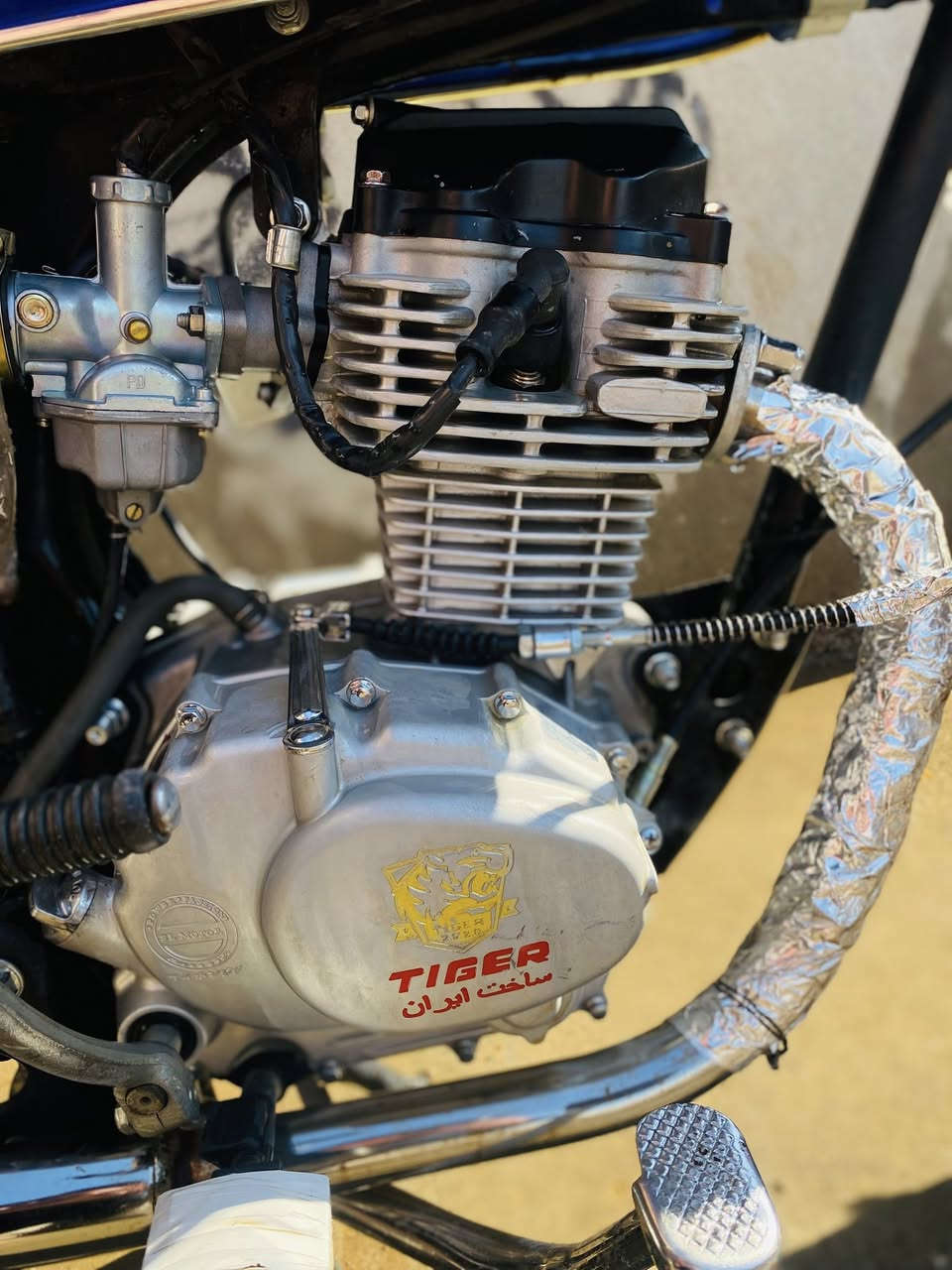 سلام عليكم 
ماطور البيع 2020
محرك شرط مامفتوح نشاط فول 
الماطور ماتصرف علي ربع كامل مكمل 
السعر 675 بي مجال مال شراي

0770 190 6445‬
