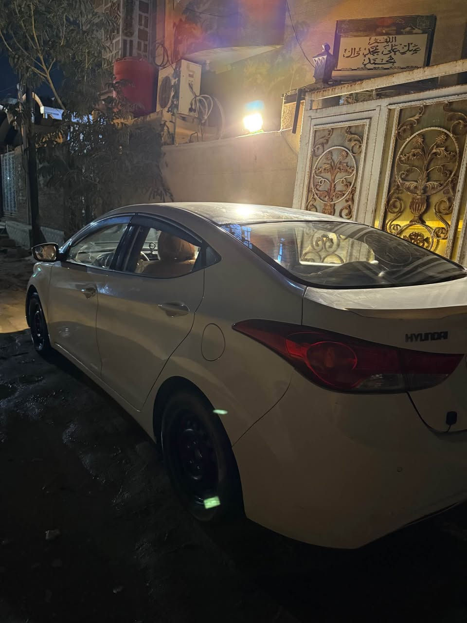 النترا ابيضّ خليجي موديل 13 
سيارة باسمي تحويل مباشر 
سنوية جديدة 
محرك 1600 دوش 
رقم جديد إنكليزي ومميز 
تخم تاير 
السعر 110 بيها مجال انشاءالله

العنوان البصرة التنومة 

للتواصل ***********
بيها طخات خفيفة Singapore
