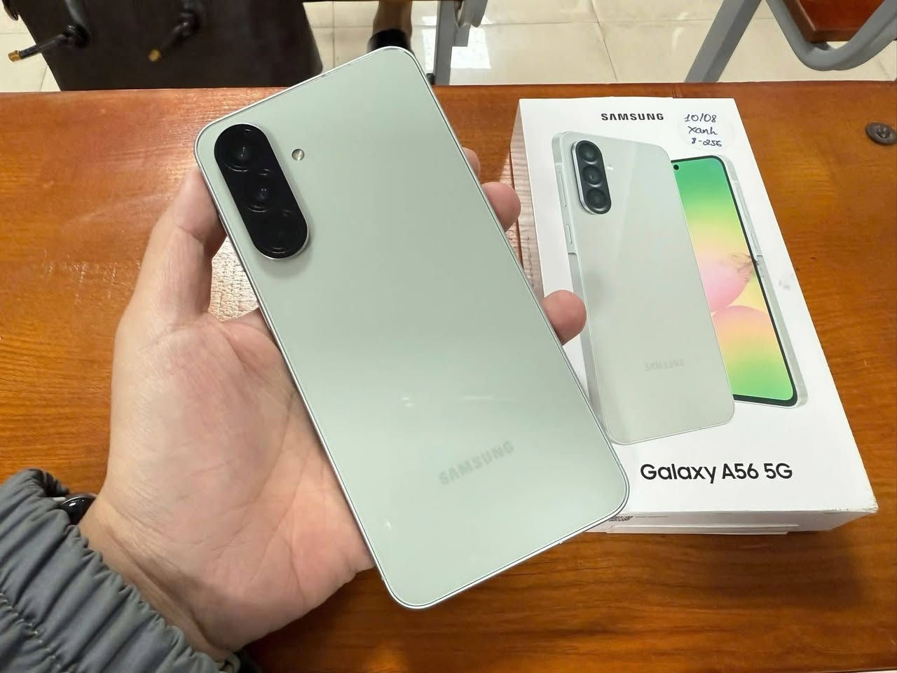 السلام عليكم 
سامسونج A56  
استخدام قليل نظافة 100‎%‎ شخط ما بي
ذاكرة 256 gb  / رام 8 
ضمان الوطني
السعر 365 قفل بدون عملة
مكاني بغداد التاجيات قرب المرور 
متواجد واتساب فقط ***********
