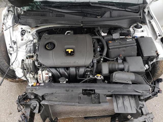 للبيع فورتي مصبوغه عام اصفر اجه قرار ورجعوها بهذا لونها كير مكينه كله مكفول السعر ١٠٥ وبيها مجال بسمي تحويل ثاني يوم موديل ٢١ مكاني بغداد حي العامل ‭٠٧٨٣ ٨٢٥ ١٧١٩‬
