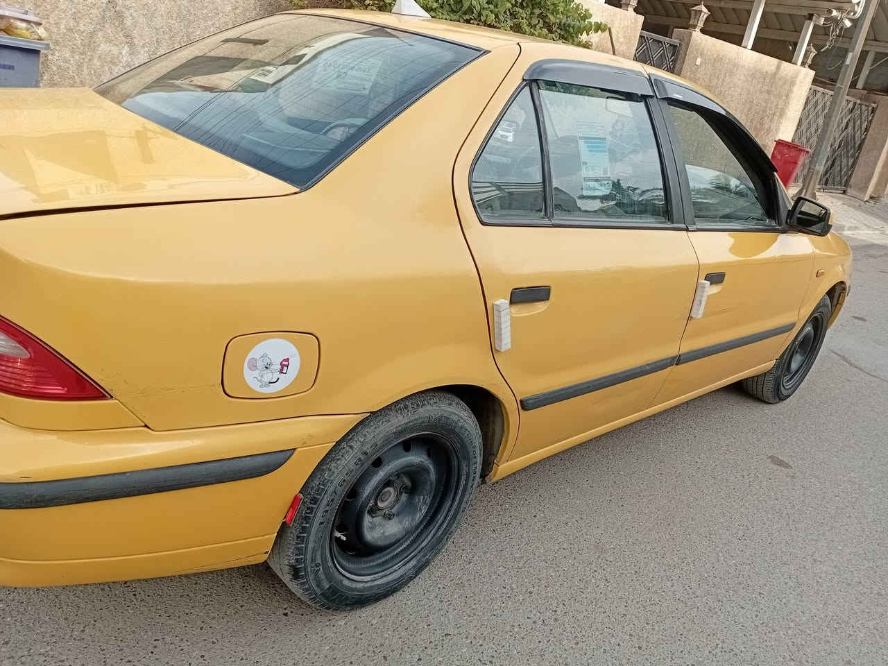 السلام عليكم سمند 2017 كير مكينه مكفولات كهربائيات تمام صدر تمام السعر 50$وبيهة مجال الاتصال على الرقم *********** ودللو
