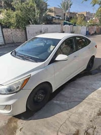 اكسنت وارد امريكي ، موديل 2015 حادث جنطة ، قفلها 85  التواصل عبر الرقم...