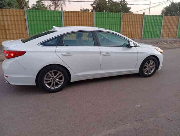 سوناتا للبيع موديل 2017 وارد امريكي حادثة جاملغ خلفي والباب بدون دواخل وبيه صبغ قطعتين اثر تكشير صبغ والباقي مكفولة من شواصي الغود دواخل محرك كير مكفولات تخم تاير صدر كله جديد ماشيه 100 الف محرك 2400 مكان سيارة بغداد الرصافة سعر 105 ورقه رقمي ‭0778 230 9022‬
