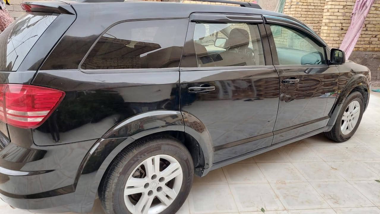 سلام عليكم
للبيع فقط
السعر ١١٩ ورقه وبي مجال 
جورني ٢٠١٦ جاهزه ٧ راكب و٤ سلندر
ماناقصه شي
بيها ضربه خلفيه والجاملغ الخلفي جارد
اليحب يدخل واستاب ادزله فيديو الها
مكانها ديوانيه ال بدير
رقم الهاتف *********** وبي واتساب ديوانية, القادسية
