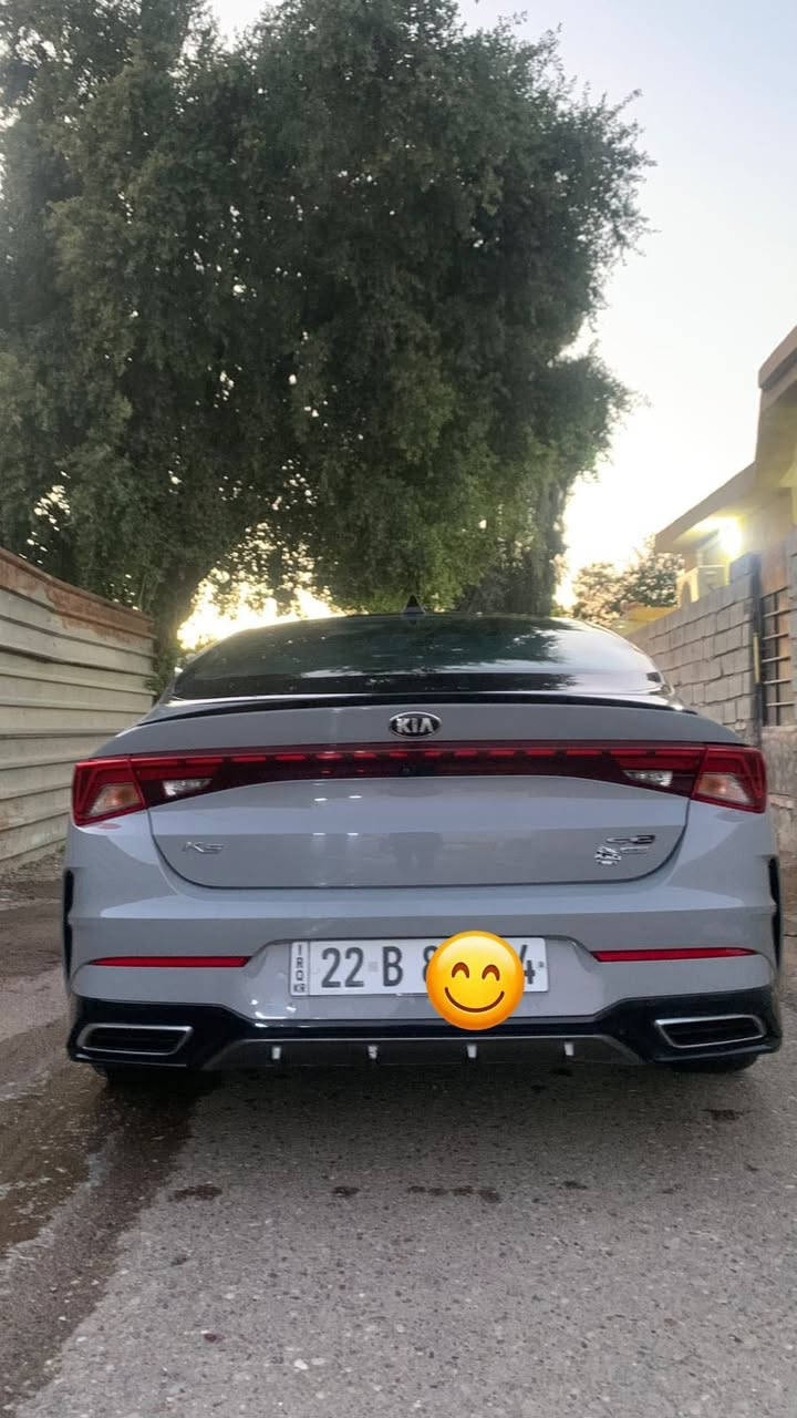 السلام عليكم 
كيا K5 جيتي لاين فول مواصفات للاخير 
رقم اربيل الجديد  لون اسمنتي محرك 1600 تيربو 
حادثها  بنيد سطحي
 بدون اي دواخل باقي السياره كفاله عامه السعر 185 وبيها مجال
عنوان بغداد التاجي 
***********
