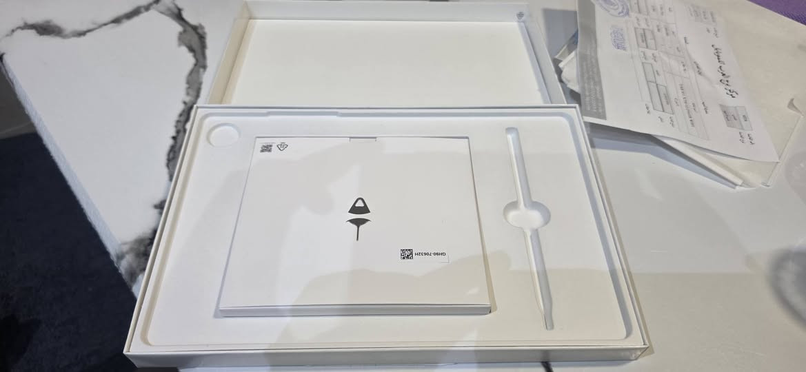 السلام عليكم
كالكسي تاب s11
ذاكرة ٢٥٦ قابل لاضافة ذاكرة خارجية
نظافة ١٠٠%
مع كفرات اصلية عدد ٢
السعر ٨٠٠ الف
***********
بغداد
