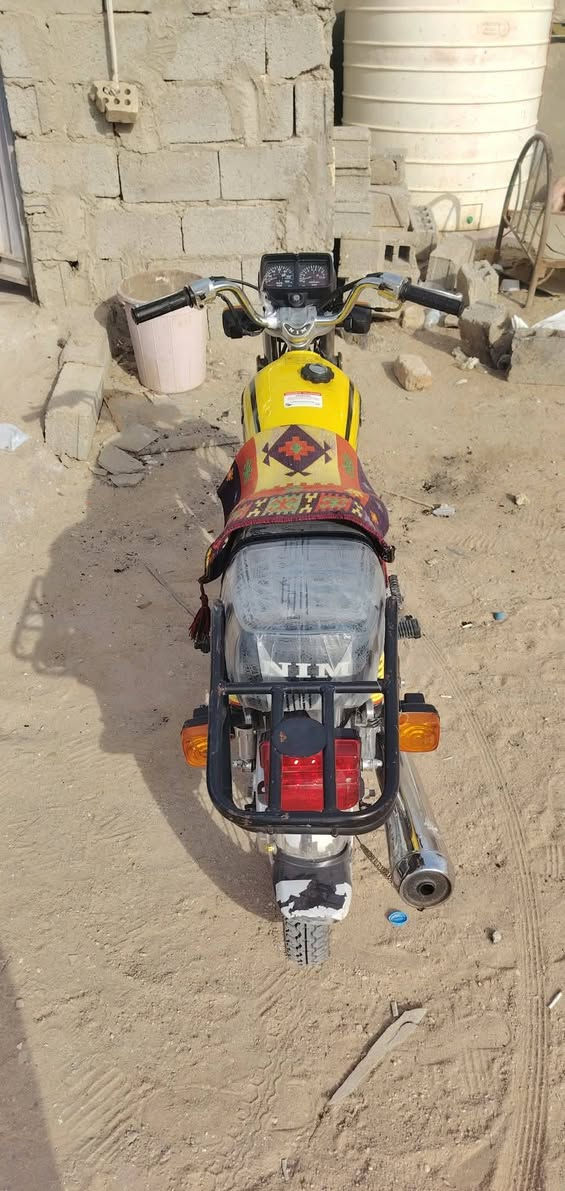 سلام عليكم اربعه كير مديل 26 للبيع دراجه مصار هواي من طالعه نضيفه كلش تجي تفحص وشوف التواصل عبر الرقم(***********) السعر ٧٥٠ وبيها مجال للطيبين💞
