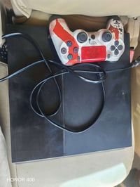 🎮 بلايستيشن 4 عادي (PS4 Fat) 💾  إصدار النظام: 13 🎮 وياه يد وحدة 🔌  يشت...