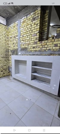 خلفه سيراميك جدران وارضيه شغل نظيف ومرتب ودرجه أولى بشرط الالتزام بعمل...