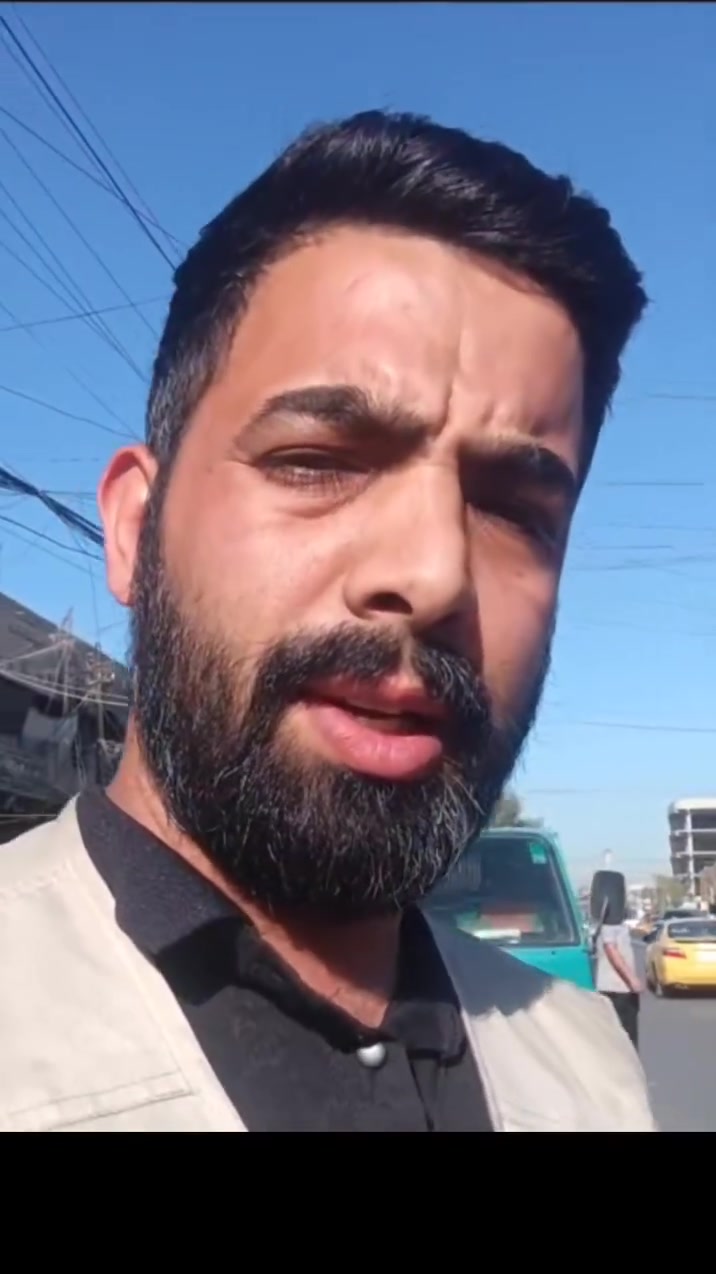 بسم الله الرحمن الرحيم
في أجواء يسودها التعاون وروح المسؤولية والعمل التطوعي
نفذ اليوم كادر مشروع البنيان المرصوص في دائرة الأمين (13) حملةً خدميةً شاملةً لتنظيف وتأهيل وترتيب شارع النواب وذلك ضمن الاستعدادات الجارية لاستقبال الاستعراض المركزي السنوي الذي  سيُقام ليلة اليوم 
وشملت الحملة أعمال تنظيف الشارع ورفع المخلفات وترتيب الأرصفة والمرافق العامة وتهيئة المكان بما يليق بهذه المناسبة وبما يسهم في توفير بيئة منظمة وآمنة لاستقبال المشاركين والحضور
في صورة تعكس روح الانضباط والتكاتف والعمل الجماعي
وتأتي هذه الجهود انطلاقاً من الإحساس العالي بالمسؤولية وحرص كوادر المشروع على الإسهام في إنجاح الفعاليات الحسينية من خلال تقديم الجهد الخدمي والتطوعي الذي يجسد قيم التعاون والإخلاص في خدمة المجتمع وإظهار المنطقة بأفضل صورة تليق بهذه المناسبة.
ونسأل الله تعالى أن يتقبل من جميع الإخوة العاملين جهودهم المباركة وأن يوفق الجميع لخدمة الناس
 وأن يجعل هذا العمل خالصاً  لوجهه الكريم
سائلين المولى عز وجل أن يحفظ العراق وأهله
وأن يوفق الجميع لما يحب ويرضى
وأعظم الله لنا ولكم الأجر والثواب
-------------------------------------
2026/6/29  المصادف يوم الثلاثاء
١٣ - محرم الحرام - ١٤٤٨ هجرياً
إعلام الدائرة 13
مكتب السيد الشهيد الصدر البنيان المرصوص
قاطع جنوب الرصافة الأول

#شهر_محرم_الحرام
#الدائرة_13
#البنيان_المرصوص
#التيار_الوطني_الشيعي


**إذا كنت صاحب هذا الإعلان وتريد حذفه لأي سبب، رجاءا أرسل رسالة إلى الدعم الفني**