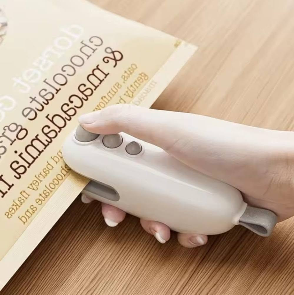السلام عليكم
كاوية اكياس لكوي الاكياس وغلقها بشمل محكم تجي شحن  سعر القطعة ٤ آلاف متوفر اكثر من قطعة 
@الكل @الجميع


**إذا كنت صاحب هذا الإعلان وتريد حذفه لأي سبب، رجاءا أرسل رسالة إلى الدعم الفني**