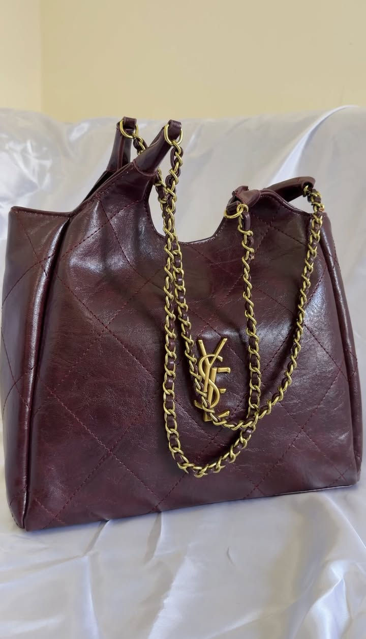 هەڕاج هەڕاج هەڕاج 📢📣
جانتای ماستر کوالیتی🛍️ 

هەموو بابەتەکانی دوکان بەسعری جوملە
دوکان هەڵ دەگرین
گەیاندن بەردەستە🚕


**إذا كنت صاحب هذا الإعلان وتريد حذفه لأي سبب، رجاءا أرسل رسالة إلى الدعم الفني**