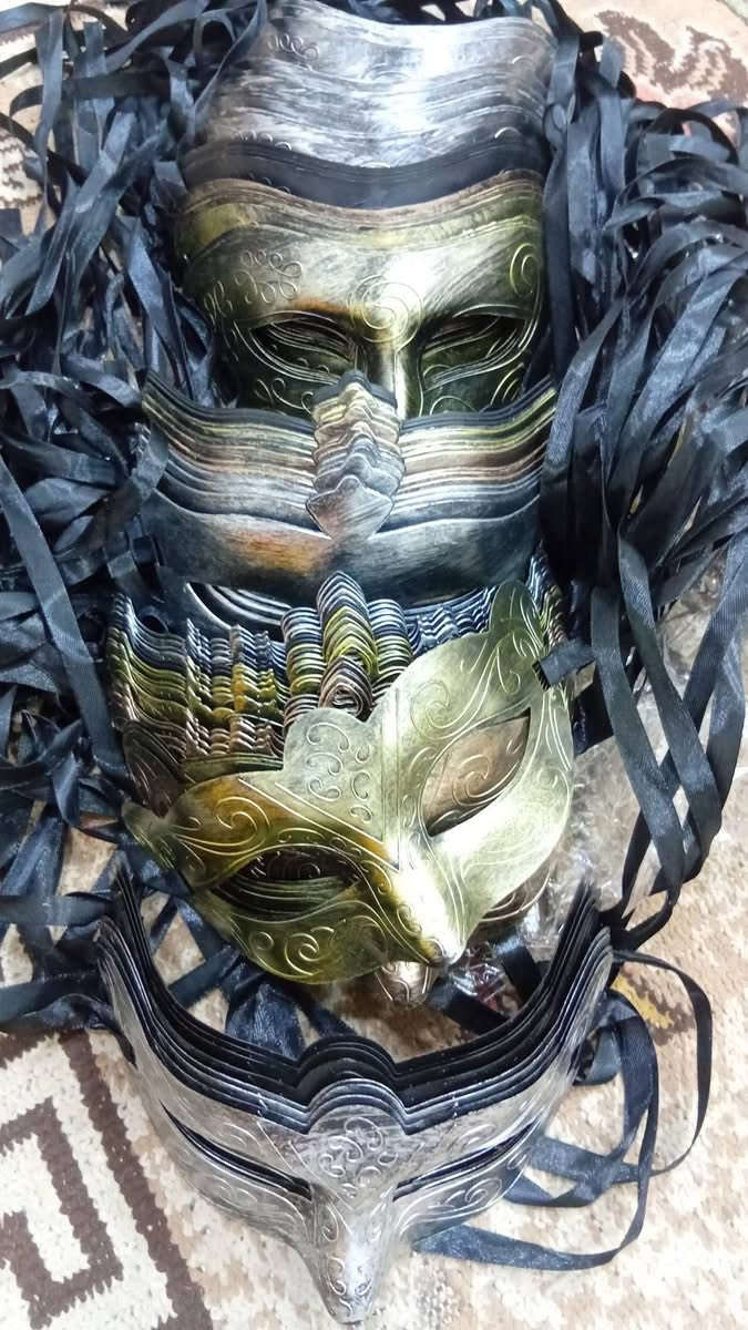 اقنعة تنكرية 40 قطعة 🤍

كلهم ب15 الف 🌸


**إذا كنت صاحب هذا الإعلان وتريد حذفه لأي سبب، رجاءا أرسل رسالة إلى الدعم الفني**