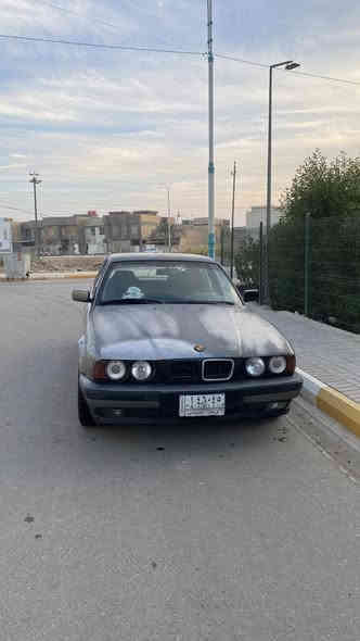 بي ام 525 موديل ٩١ 
ناقصها صبغ وبعض ترتيب البسيط 
للاستفسار اكثر ***********
فقط اتصال ، واتساب ماكو
