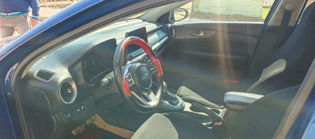 يا الله كيا فورتي 2021 رقم اربيل نكليزي  هزة جديد بسمي تحويل مباشر محرك 2000 دوش مكفول محرك أو كير البلادي سيارة بدون أي حادث فقط دعامية خلفية مصبوغة أو بارد بالباب فقط أو الباقي بلادي بدون ايرباك سيارة علية إدامة كاملة بلاكات نوزلات مجاول باتري جديد تخم تاير جديد سيارة مدوشمة بل كامل ماشية 37الف سعر 132قفل قفل مال جناي بل عافية على ياخذة عنوان بغداد مجور مرور الحسينية ***********
