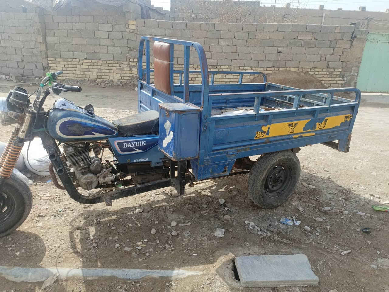 ستوته بدون اوراق اتكفل من السرقه  الماكينه تتبخر ستوته وين متروح بيهه رايدهه 550  رقم موبايل ***********
