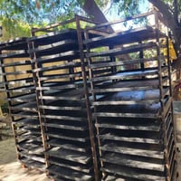 للبيع • تواصل فقط