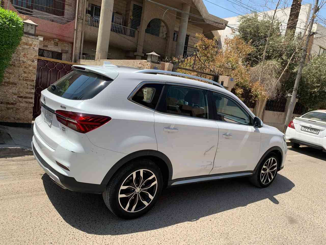 ‏MG RX5 2.0T
مۆدێل 2022

بۆ زانینی نرخ 
لایکی پەیج بکە و کۆمێت بکە نرخت پێدەگات 

ساڵانە بە ناوی خۆمە، گواستنەوەی ڕاستەوخۆ
نزیکەی 82 هەزار کیلۆمەتر ڕۆیشتووە
هێشتا گەرەتی لەگەڵایە 
سەیارەکە بە سفرییەوە لای خۆمانە 
2 ساڵ و نیو ماوەی ماوەتەوە بۆ تەواوبوونی گارانتی
هەموو شتێکی تێدایە جگە لە دبلات
شوێن: دوورە بغداد 

ژمارەی خاوەنی 
***********
_________________________

‏MG RX5 2.0T  
موديل 2022  

لمعرفة السعر  
سوي لايك للصفحة وكتب تعليق ويوصلك السعر  

سنوية باسمي وتحويل مباشر  
ماشية تقريباً 82 ألف كيلو  
بعدها ضمان ويه الوكالة  
السيارة صفرية وعدنا من الوكالة  
باقيلها سنتين ونص ويخلص الضمان  
كلشي بيها ماعدا الدبلات  
المكان: الدورة - بغداد  

رقم المالك  
***********

