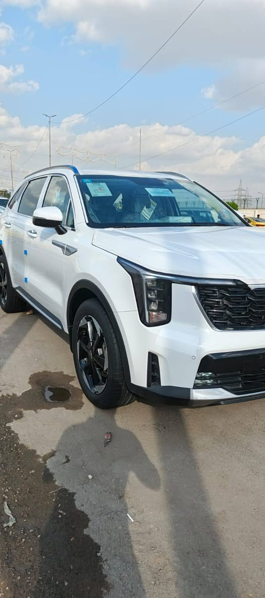 السلام عليكم البيع كيا سورنتو موديل ٢٠٢٤ خليجي زيرو ماشيه ١٦ آلاف بسمي رقم بغداد بعدهي بابلفون كلهه عليه بنيد قماره نايلون شركه بعدهي زيرو مكفوله كفاله عامه من صبغ ورصعات ونكراش  عده شخطين بل PDR فقط سياره زيرو
بصمه

جلد 

صندوك كهرباء 

كرسي ساق كهربائي 

كرسي صدر كهربائي

باب خلفي كهربائي

محركه ٦ سلندر. 

٣٥٠٠ 

شفتات. ستيرن 

تحكم ستيرن جهتين 

مري شفط وترحيب 

ثلاجه 

لايت زنون ٣ عدسات 

أريل نفكيشن 

شاشه متصله 

رادار امامي 

ويل ١٩ 

دادشو 

كير ماوس 

هندبريك بصمه 

7 راكب 

٣ قطع تبريد 

كراسي الخلفيه كهربه

4 تحكمات قياده 

حساس امامي أصلي 

حساس خلفي اصلي 

كامره خلفيه اصليه 

تشغيل عن بعد. 

شاحن واير ليس

بك لايت لايدي

فول مكاني بغداد جديده رقمام جدد هزه جديد و بسمي رقمي ***********أبو علي
