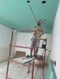 ديكورات داخلية وخارجية • جبس بورد • انارة هدية