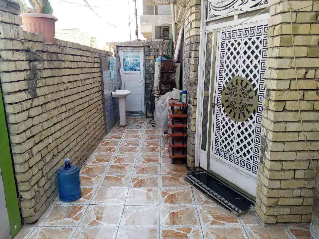 بيت للإيجار 150 متر غرفتين واستقبال وصالة كبيرة
العنوان الزعفرانية شارع الجواهري بعد البستان
كامل خدمات 350 الف فقط ***********
