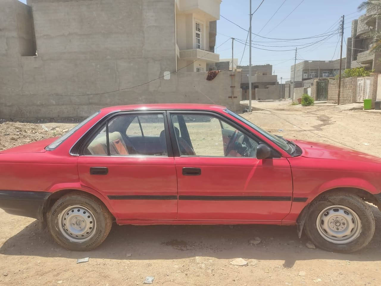 السلام عليكم
*كورلا 90 يسره بلادي لون احمر 
*رقم نينوى انگليزي 
*سنويه لل29 
*وكاله عامه بأسمي 
*وشرط التحويل 
*معمره تعمير كامل ماعدا التبريد 
نقص كمبريسر وصونده فقط 
*مصبوغة جماليه فقط
*تخم تايرات امامي جديده
*مكينه 1600 كابريته 
*گير ومكينه مكفولات

(السعر 45 ورقه وبيها مجال قليل) 

*المكان سامراء 

*للتواصل والأستفسار ***********
