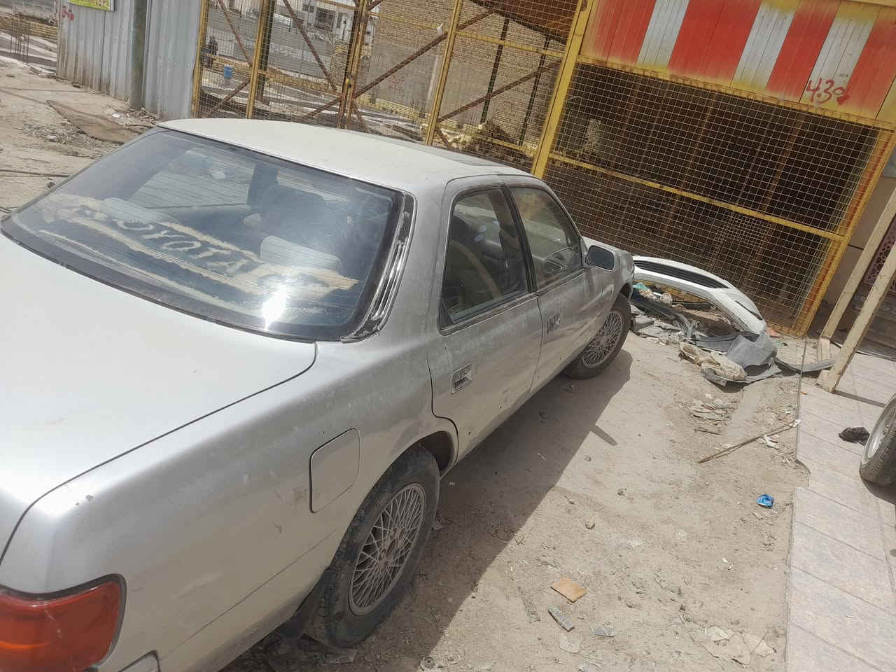 السلام عليكم  كرسته كربلائي رقم بصره
محرك ونجي غرفتها جديده مال راس الثور 
تخم تاير جديد ويل كب كهربائيات كلها شغاله سياره رخيصه ومالت بيت خير من الله وسعرها جدا مناسب ٢٦ ورقه 
مكاني ناصريه مركز 
***********
