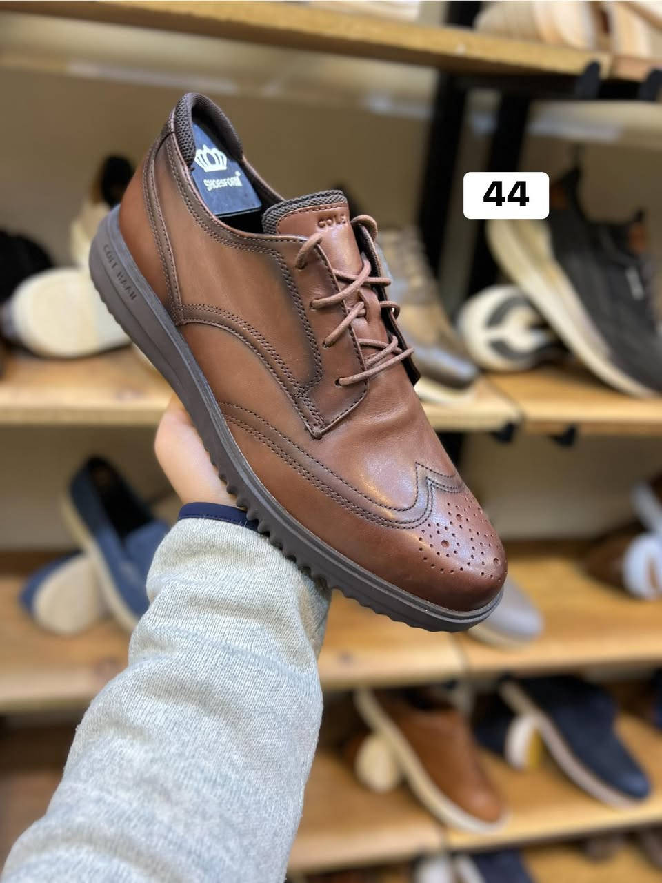 للحجز والاستفسار *********** واتساب
