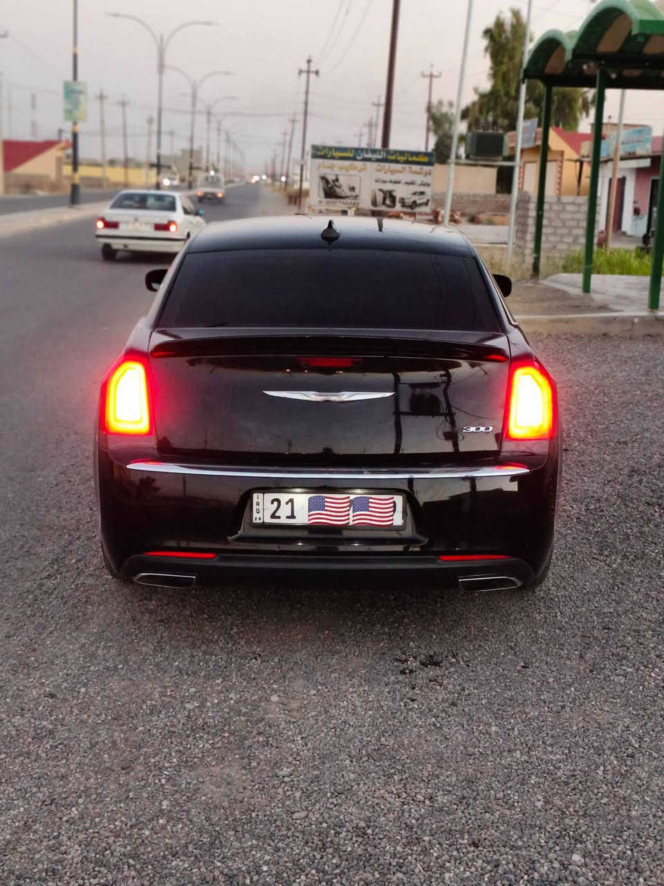 اوباما 2019 s300. ادوات 
مواصفات sفول الفول

 ( تقرير وارد امريكي  داخلها كلين وصار بيها كص بل عراق )

 ماشيه 111 ميل مكفوله من الحادث

كصه وحده فقط بجم

المواصفات : 
* نقطة عمياء . 
* مصابيح امامية زنون مع LED . 
* ويل قياس 19 أنج . 
* شاشه كبيرة مع نظام ملاحة نفكيشن GPS .
* سستم صوت الپاين 
* داخل جلد  .  
* مقاعد أمامية كهربائية عدد 2 . 
* مقاعد أمامية تبريد وتدفئة . 
* تشغيل عن بعد . 
* محدد سرعة . 
* كاميرا خلفية .
* كير شفت بالستيرن . 
* دخول ذكي (بصمة) .
* ⁠مكان السياره شرقاط
للاستفسار الاتصال على الرقم ‏‪***********‬‏
