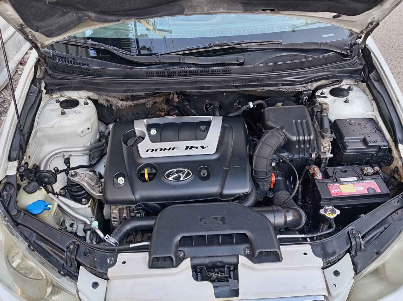 السلام عليكم ورحمة الله وبركاته
النترا مال جناي جاهزه السياره من كلشي تبريد تدفئه صدر امامي خلفي تايرات محرك كير غرفه احتراق  سياره من دوامي للبيت سونار مالتها مرفق بالصور ونظافه سياره كدامك  ممتواجد هنا فقط ع خط ***********
سعر السياره ١١٢ مكانها ابي غريب
