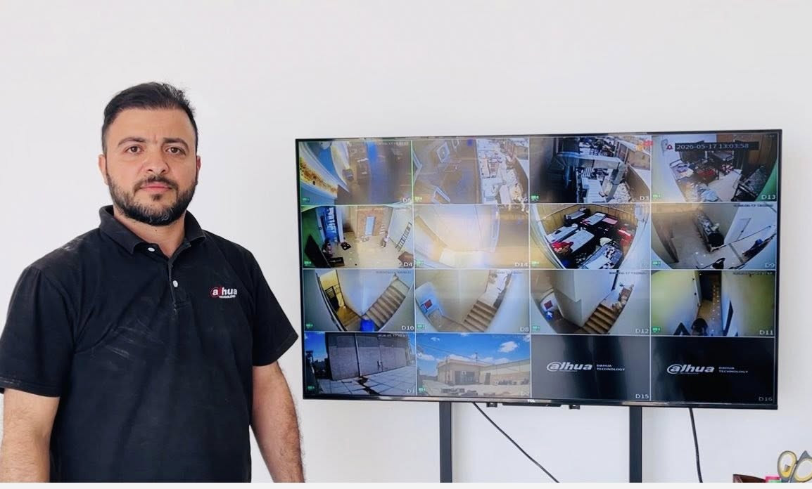 اعمالنا في بغداد الكرادة
تجهيز و تنصيب منظومة 14 كاميرا ip من شركة دهوا 

المواصفات
اعلى العروض وافضلها مع خاصة الذكاء الاصطناعي والزوم
منظومة دهوا IP تجميع باعلى المواصفات  دقة عالية

📌المواصفات
🔺 كاميرات دقة 4M نظام ip كلر صوت وصورة دهوا اصلي
     لدات ( خاص بالتعرف على الوجوه )

🔺 كاميرات دقة 2M نظام ip كلر صوت وصورة دهوا اصلي
     لدات ( داخلي وخارجي )

 🔻جهاز NVR 4K نوع دهوا يشغل كل انواع 
      الكاميرات ويدعم تسجيل الصوت مع تصوير الوجوه 
     والتعرف عليها بالذكاء الاصطناعي 

🔺سويج نوع 10/100/1000  16 كيكا

🔻هارد 4 تيرا اصلي عدد2

🔺كيبل رولة SFT  305م مسلح دبل تغليف ونحاس 
      ومقاوم كافة الظروف الجوية 

🔺جهاز يو بي اس رايسنك حجم 850 خاص بالسوج 

🔻بوكسات عدد 8 خاصة بالكاميرات لحماية الفيش من 
     الرطوبة والعبث وتعطي شكل لائق للكاميرات

🔻كيبل HD 4K 

🔻مارس واير ليس نوع رابو

🔻فيش كامله خاصة بالكاميرات

🔺كيبل اج دي مسلح

🔺راك احفظ السويج يحتوي van للتبريد 

🔻ممكن ربط المنظومة على الانترنت وتراقيب وانت باي 
     مكان بالعالم

🔺ضمان سنه حقيقي

🔴لمزيد من المعلومات مراسلتنا على الخاص او الاتصال على الرقم
***********
***********مهندس محمد
