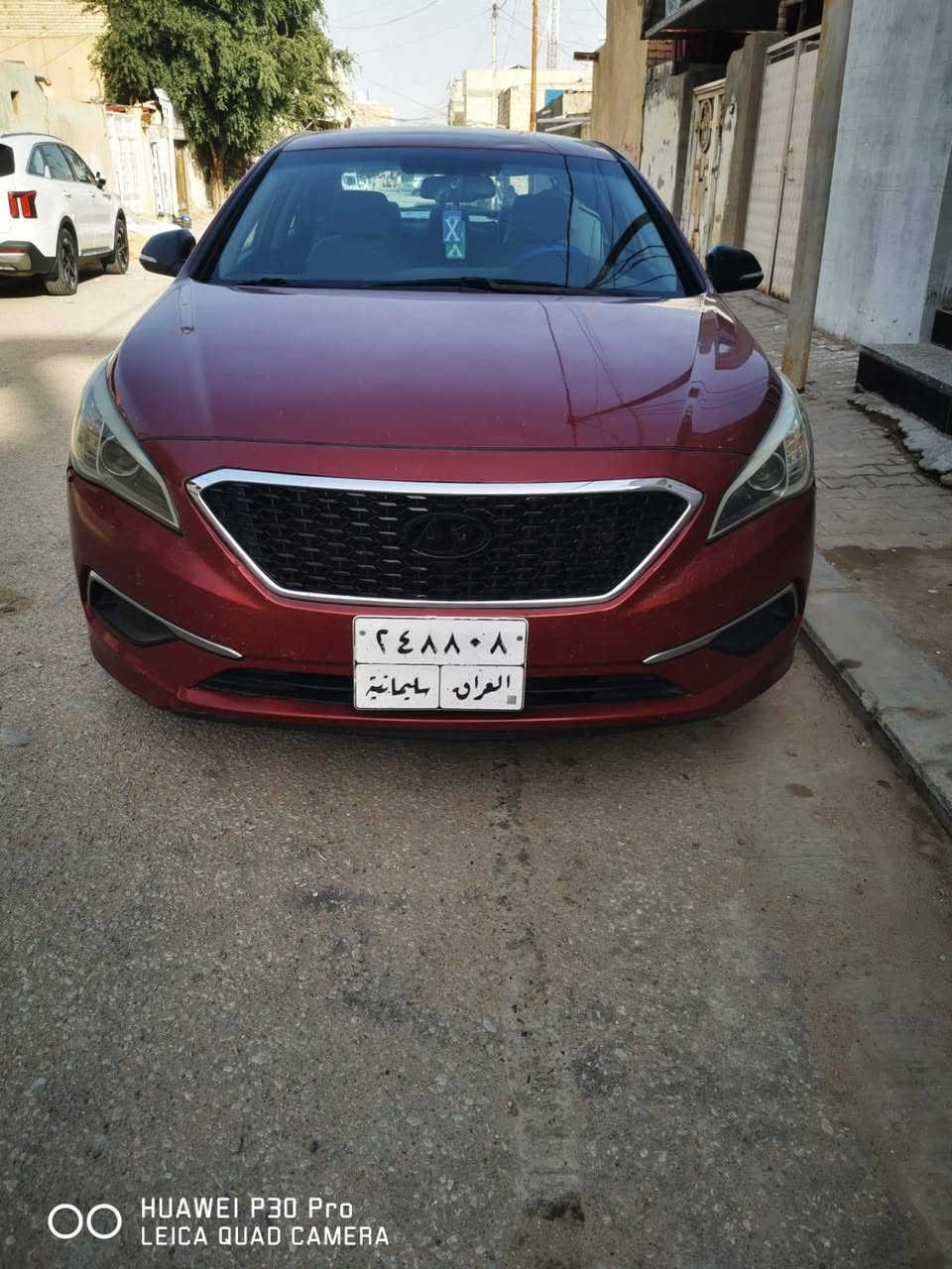 سلام عليكم 
هيونداي سوناتا 2016 لمتد

كير مكينه كفاله 
السياره حادثها بس بارد باب السايق بدون دواخل شرط 

السياره ليبل واحد مكفوله
سياره صافيه وخير من الله 
 
رقم سليمانية 
حجم المكينه 2400مكفول

كروز سرعة
نضام ترحيب عند الاقتراب 
ويل كب بلادي 
تخم تاير جديد + صدر جديد
كامره  خلفيه 
لد دعاميه امامي
لدات خلفيه 
اشاره مري جانبيه
تبريد بيانو
كير اوتو + عادي 
تحكم ستيرن جهتين 
مثبت سرعة 
لايت عدسه بلادي 
لد امامي نهاري
بكلايت خلفي شمعة بلادي 
ثلاث انظمه قياده  Eco + Normal + sport 
شاشه اظهار وتنبيه الاعطال 
مرأة تعتيم
نطام مانع انزلاق Abs+ اضائه الاناره داخليه تحكم   

مكاني النجف 
السعر١١٥  وبيها مجال للطيبين 
الاستفسار ع الرقم ***********
