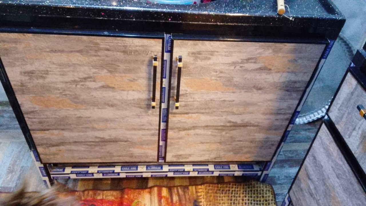 للبيع ***********
