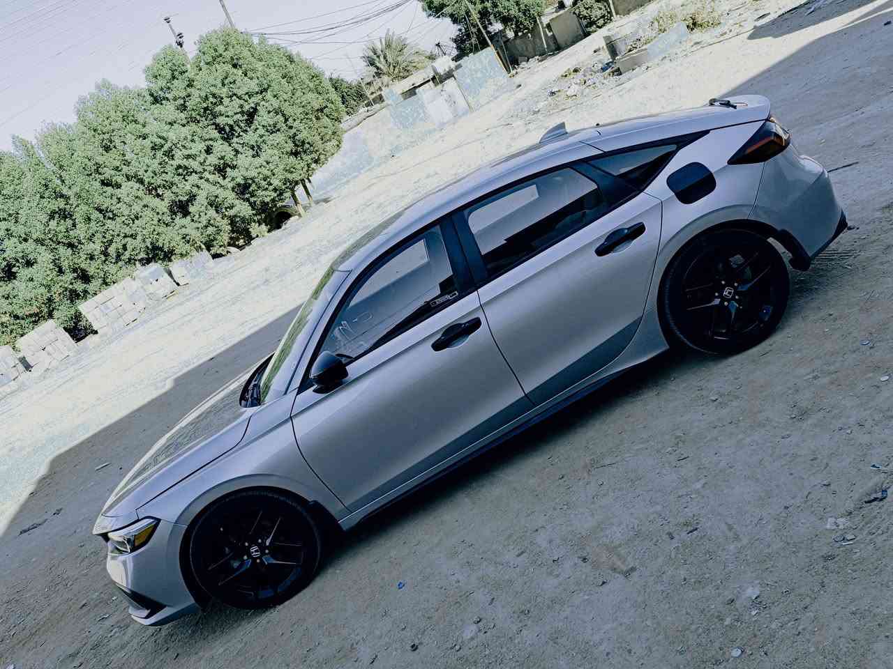 السلام عليكم لبيع سيفك 24 هاتشباك
محرك 2000 حادثه موضحه بصوره رقم كربلاء بسمي ماشيه 33 
السعر 150 وبيه مجال 
***********
