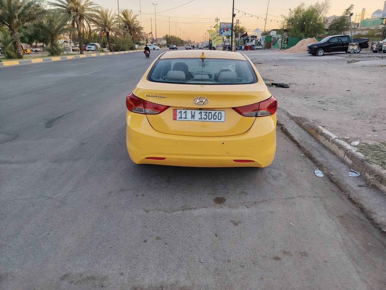 السلام عليكم الانتره للبيع موديل ٢٠١٣ رقم بغداد دولي بسمي هزه جديده سنويه جديده كير مكينه حداديه تخم تاير كهربائيات تبريد ثلج كله شغاله السياره ماناقصهة لو برغي مكفوله من ضربه وكص وارد أمريكي محرك 1800 دوش مكاني بابل الشراي يتصل خاص ما اجاوب السعر 82 هذا رقم الهاتف  ***********
