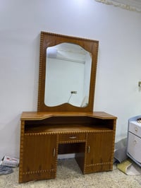 ميز مرايه شغل عراقي تزكام السعر 160مكاني بالتنومه07703902577