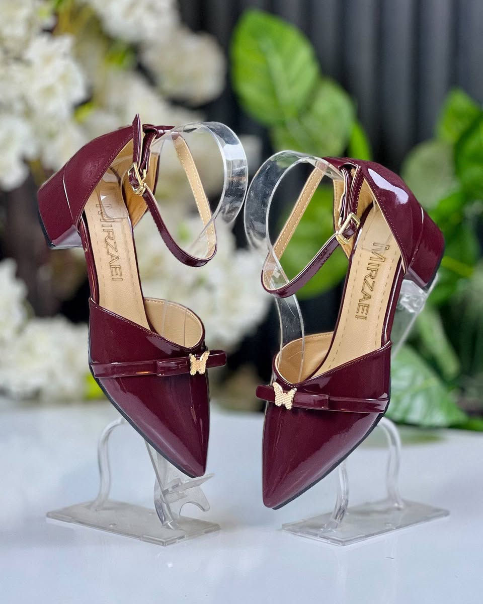 👠حذاء نسائي كوالتي عالي كعب 3 سم 👠 

‌‎المقاسات.     💫37 💫38 💫39 💫40 💫41 💫

توصيل 5 لجميع محافظات العراق

الحجز خاص او واتساب *********** متوفر خدمه توصيل لجميع محافظات العراق
قناتنا ع التلي https://t.me/eyeliner4
