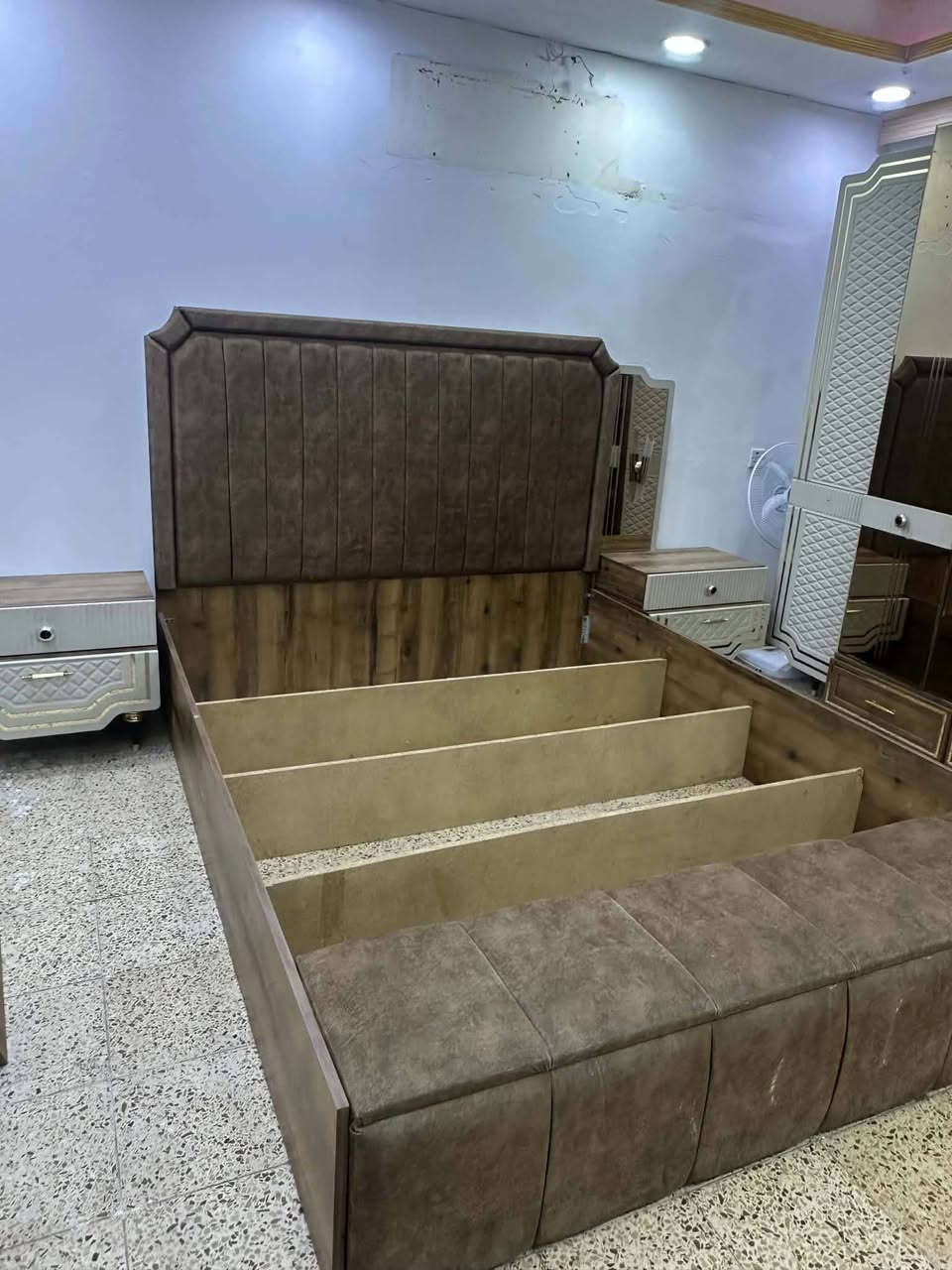 غرفه للبيع


**إذا كنت صاحب هذا الإعلان وتريد حذفه لأي سبب، رجاءا أرسل رسالة إلى الدعم الفني**