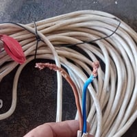 كيبل نضيف مسويه سيار ٤×٢شعري طول ٣٥ متر بغداد الجديده ٠٧٧١٢٣٦١٧٥٦