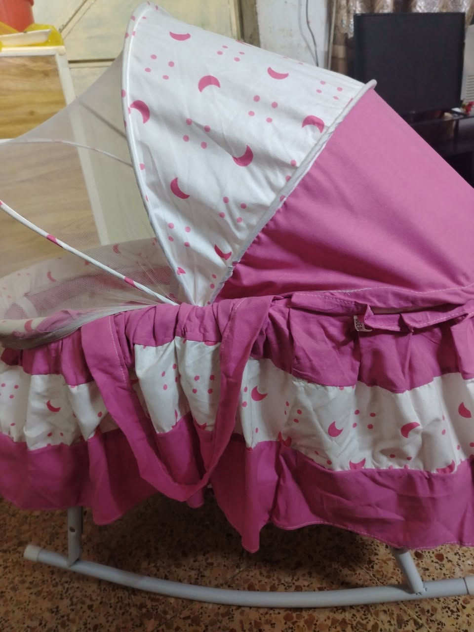 أغراض أطفال نظيفه مستعمله
الكريكوت ب٢٥
الهزاز ١٠
الكرسي والحماله ب٥ ثنينهم


**إذا كنت صاحب هذا الإعلان وتريد حذفه لأي سبب، رجاءا أرسل رسالة إلى الدعم الفني**