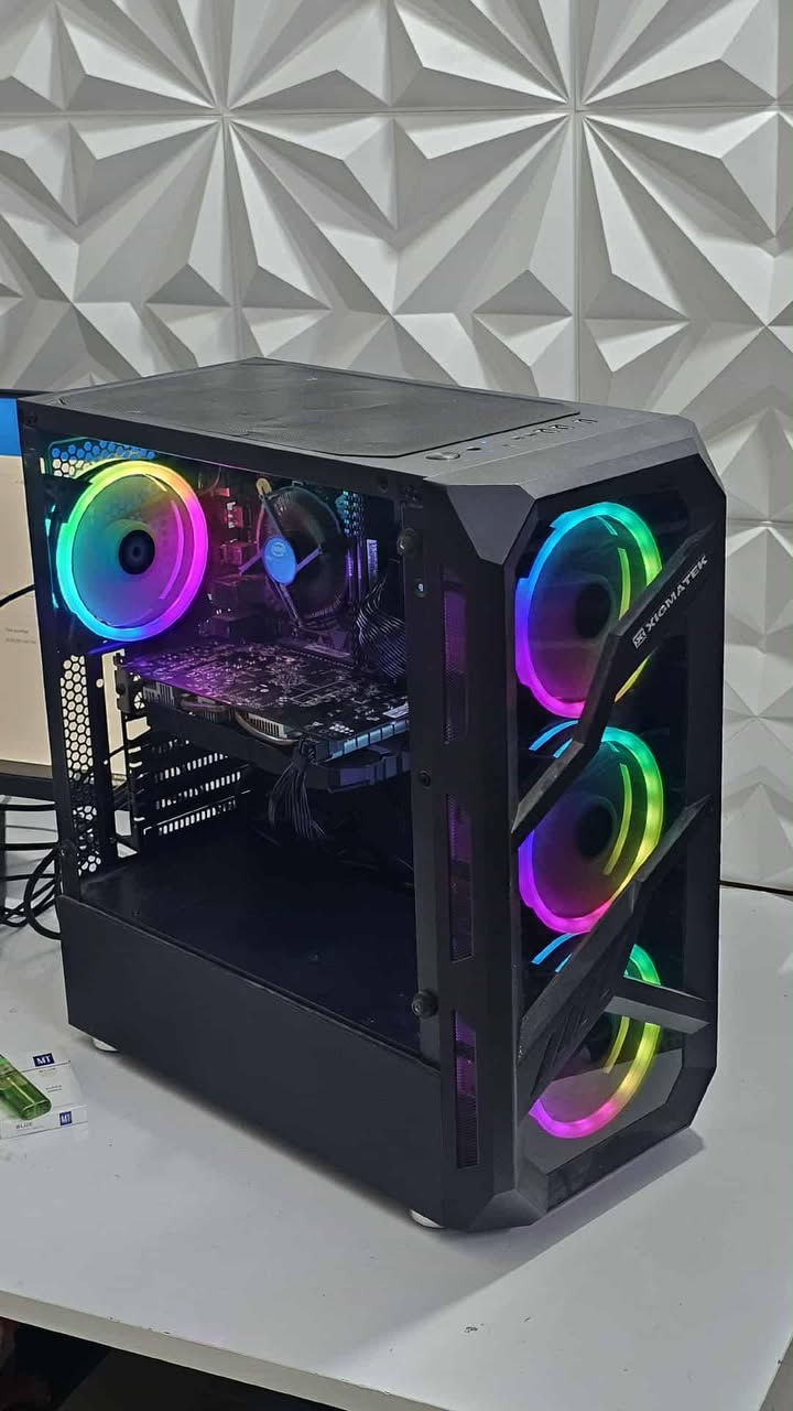 حاسبة وشاشه 200فريم وكيبورد وماوس المواصفات 👇🏻 مراوس ماطور 
Msi 24 200hz ips fhd شاشه جديده 
I5_8400
Rx 580 8g 
H310 asus prime 
Ram 16g corsair vengeance 2400
ssd 128gb + hdd 1tb 
Psu 550 watt bronze 
Case xigmatek 4fan rgb


**إذا كنت صاحب هذا الإعلان وتريد حذفه لأي سبب، رجاءا أرسل رسالة إلى الدعم الفني**