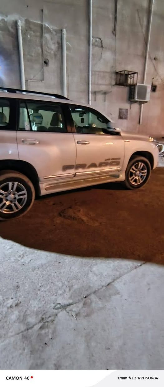كامل مواصفات ومكفوله كفاله عامه منصبغ وظربه وكامل مواصفات محرك 6 اتصال واساب ***********مكان السياره بغداد
