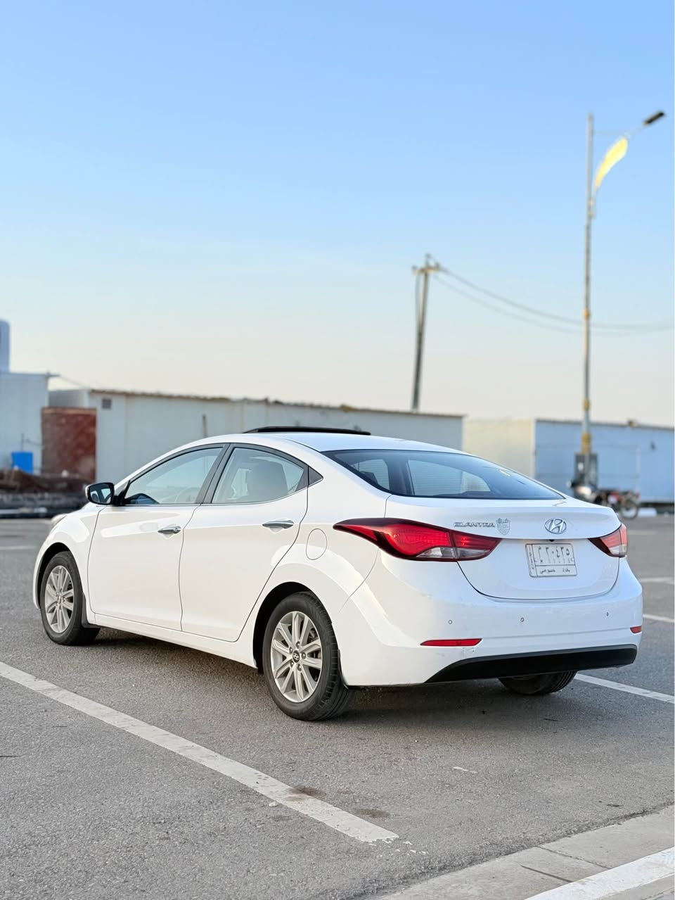 سلام عليكم الانتره 2016 خليجي رقم بغداد مشروع وطني تتحول بكل المحافظات سنويه 2028 
ملاحظه سونار مرفق معه الصور 
مواصفات فتحه محرك 1800 كشنات جلد قطعتين تبريد تحكمات استيرن شاشه كامرا مري شفط اشاره بل مرايه يدات نيكل خمسه ويل كب لدات LAD وبعد بيها هواي مواصفات كير محرك تبريد تخم تاير حداديه كلها جديده وخير من الله كير محرك ما مفتوحات 
ماشيه 178… حقيقي اصل 
مكان سياره كربلاء المقدسه 
رقم الهاتف ‭0770 730 3729‬…
رقم الهاتف ***********…
سعر 124…
ملاحظة غير متوفرة حاليا على الفيس بوك كربلاء, العراق
