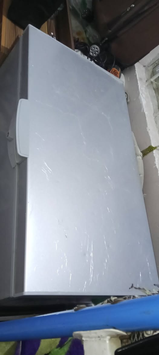 السلام عليكم ورحمة الله مجمده للبيع السعر 175 للتوضيح المجمده جديده وماداخله تصليح نهائين تجي وشوف بعينك العنوان كربلاء حي العامل خلف المول الاستفسار ***********
