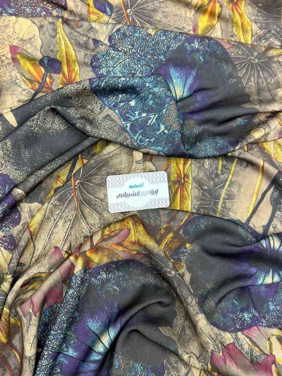 لحكو على بضاعه العيد ⭐⭐

جرجيت مبطن ما يحتاج بطانه 
كميه محدوده جدا 💯 

سعر متر 4 الف 
سعر القطعه 10 الف 
#اقمشه_ابراهيم_الشيباني 

متوفر توصيل كل محافظات العراق ✈️


**إذا كنت صاحب هذا الإعلان وتريد حذفه لأي سبب، رجاءا أرسل رسالة إلى الدعم الفني**